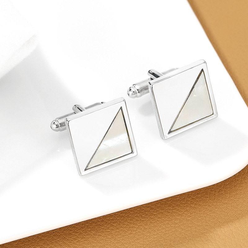 Square Snowflake Mirror Cuffli - Scale - Men Formals & Ethnic Wear recension och pris